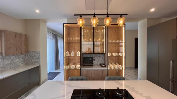 9 Bedroom House