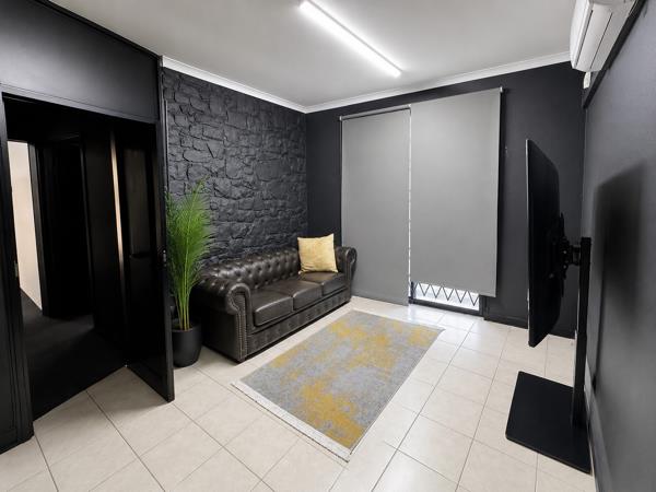 250 m² Office Space