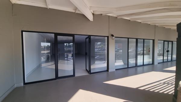 112 m² Commercial space