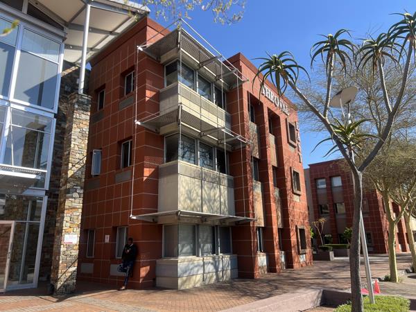 321 m² Commercial space