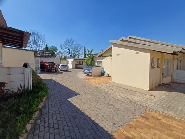 1 Bedroom House