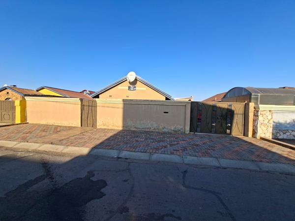 1 Bedroom House