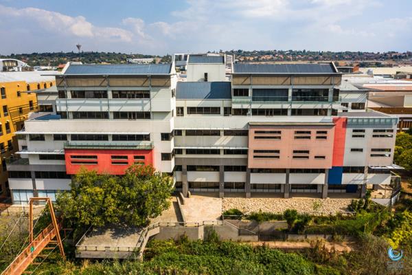 1 000 m² Commercial space