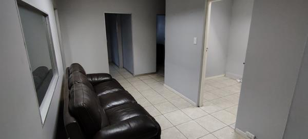 68 m² Commercial space