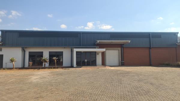 1 730 m² Industrial space
