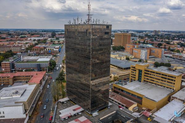 4 547 m² Commercial space