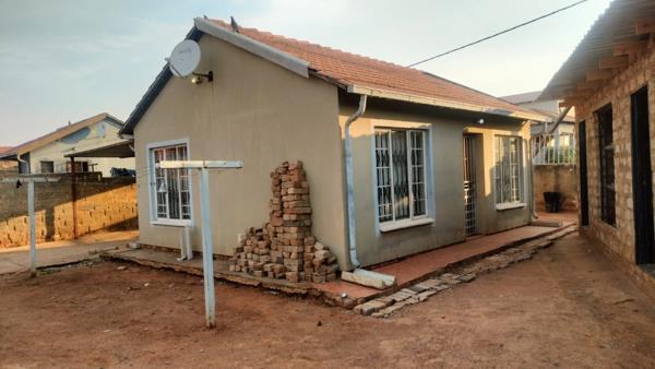 2 Bedroom House
