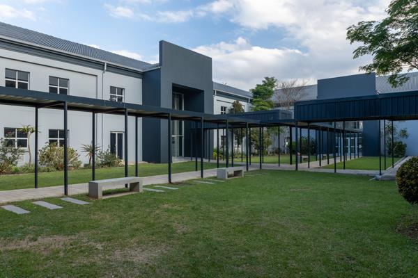 200 m² Commercial space