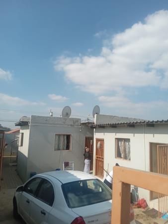 10 Bedroom House