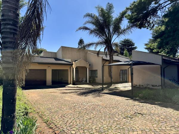 8 Bedroom House