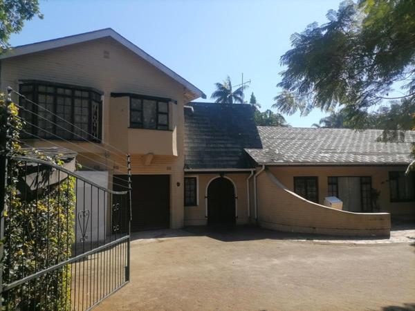 10 Bedroom House