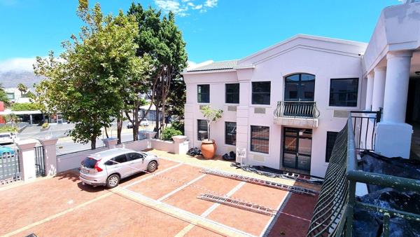 222 m² Office Space