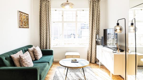 1 Bedroom Apartment