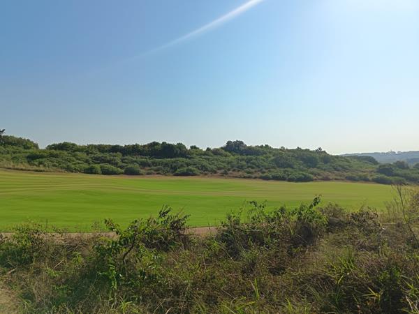 606 m² Land