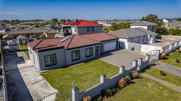 5 Bedroom House
