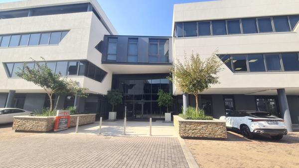 349 m² Commercial space