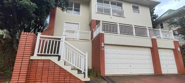 4 Bedroom Townhouse