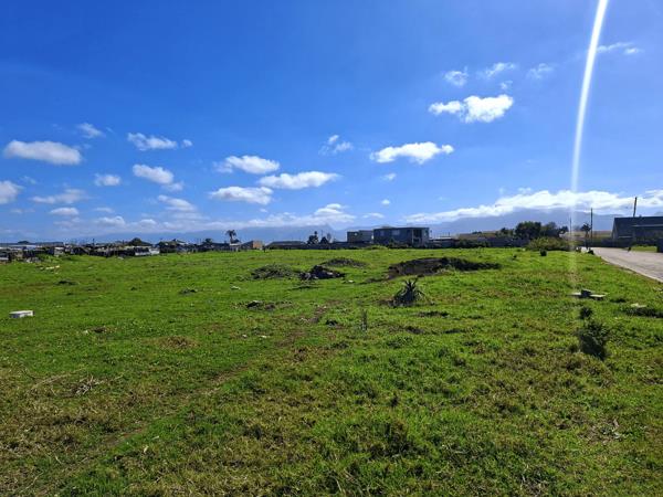 6 103 m² Land