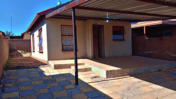 2 Bedroom House