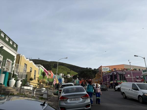 240 m² Commercial space