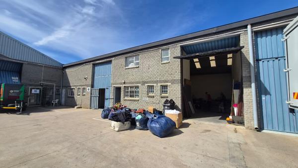 300 m² Industrial space