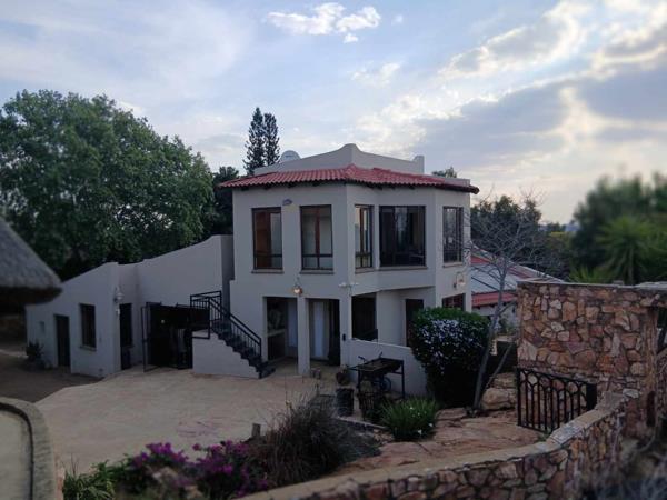 7 Bedroom House
