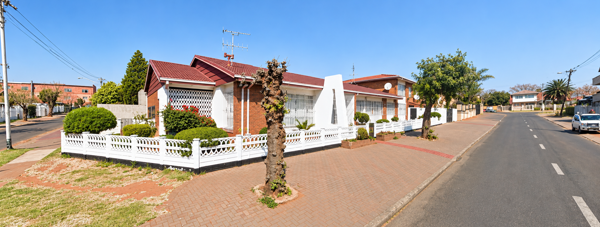5 Bedroom House