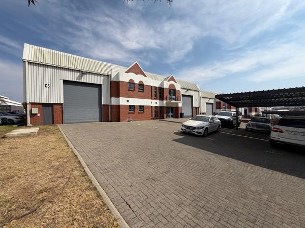771 m² Industrial space