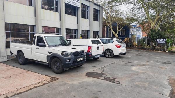 496 m² Industrial space
