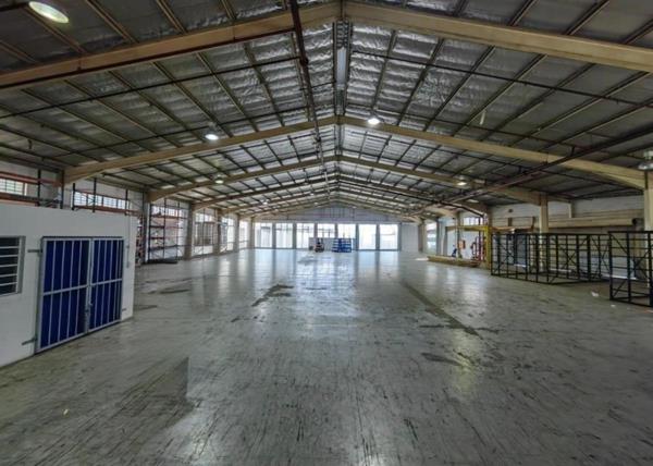 1 630 m² Industrial space