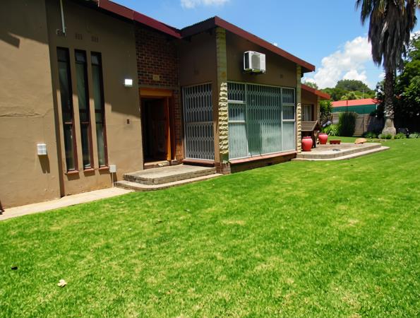5 Bedroom House