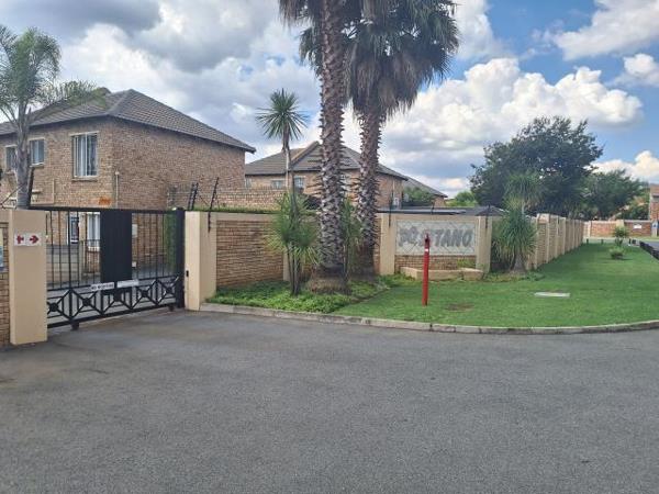 2 Bedroom Duplex