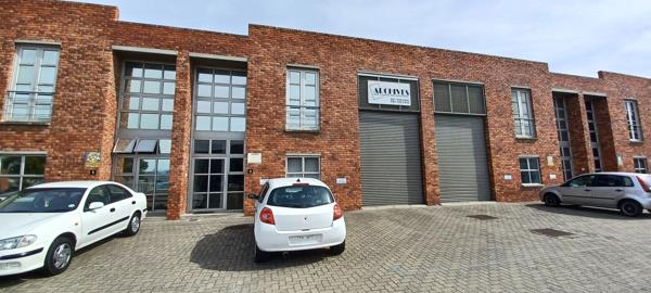 338 m² Industrial space