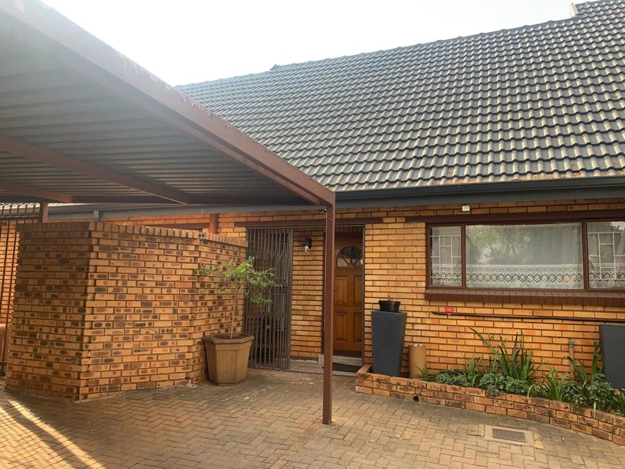 4 Bedroom House