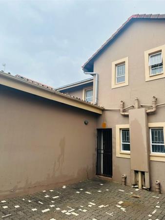 2 Bedroom Townhouse