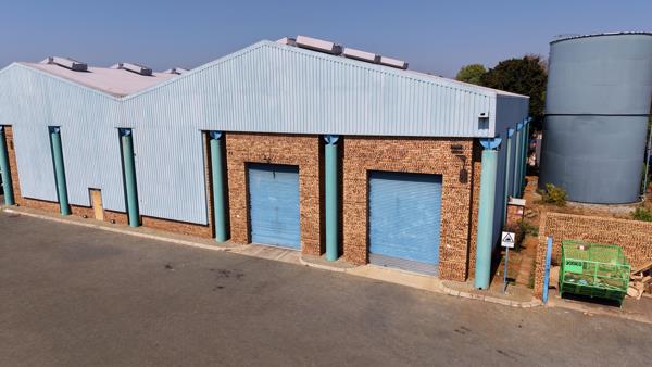 818 m² Industrial space