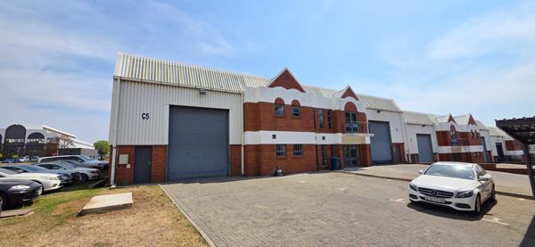 771.5 m² Industrial space
