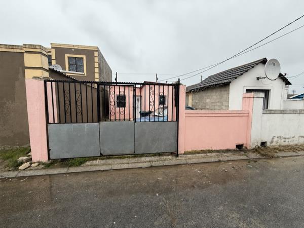 2 Bedroom House