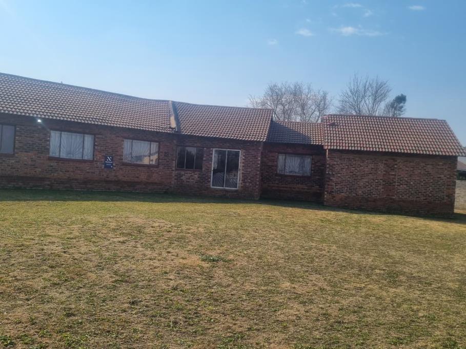 7 Bedroom House
