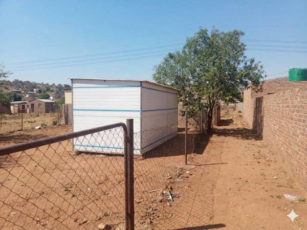 251 m² Land