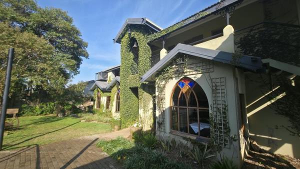 9 Bedroom House