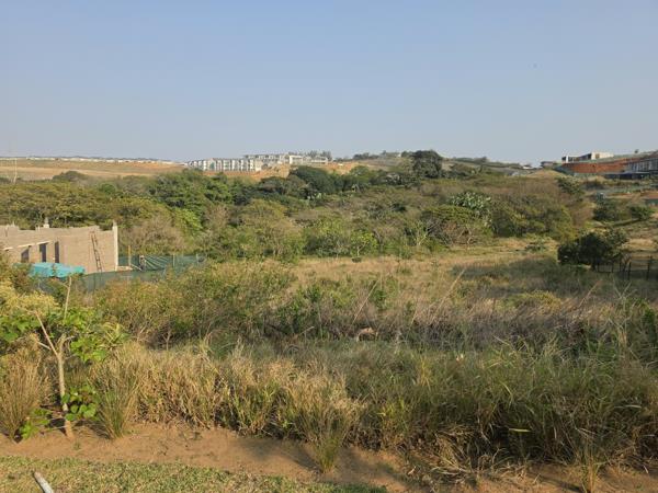 1 115 m² Land