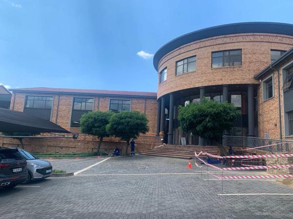 1 384 m² Office Space
