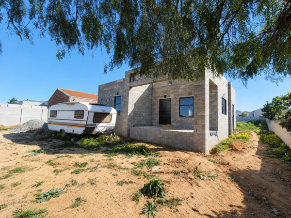 2 Bedroom House