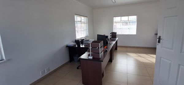 140 m² Office Space