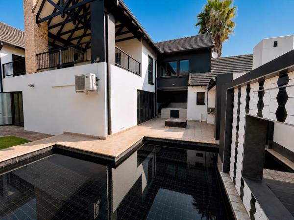 6 Bedroom House