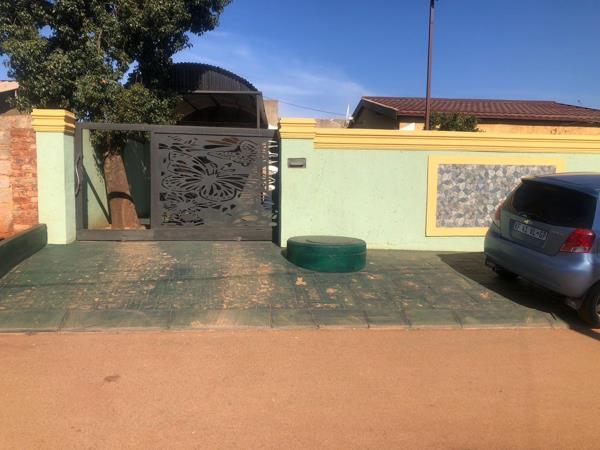 1 Bedroom House