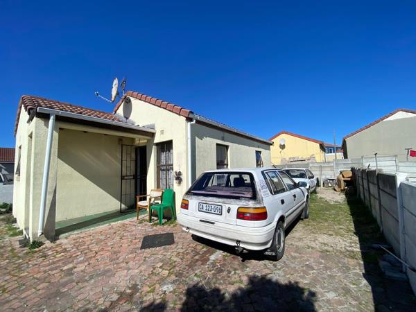2 Bedroom House