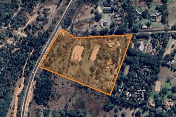 4.7 ha Land