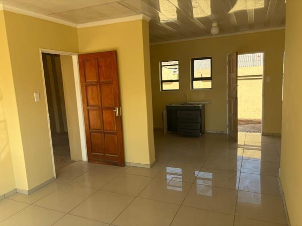 2 Bedroom House